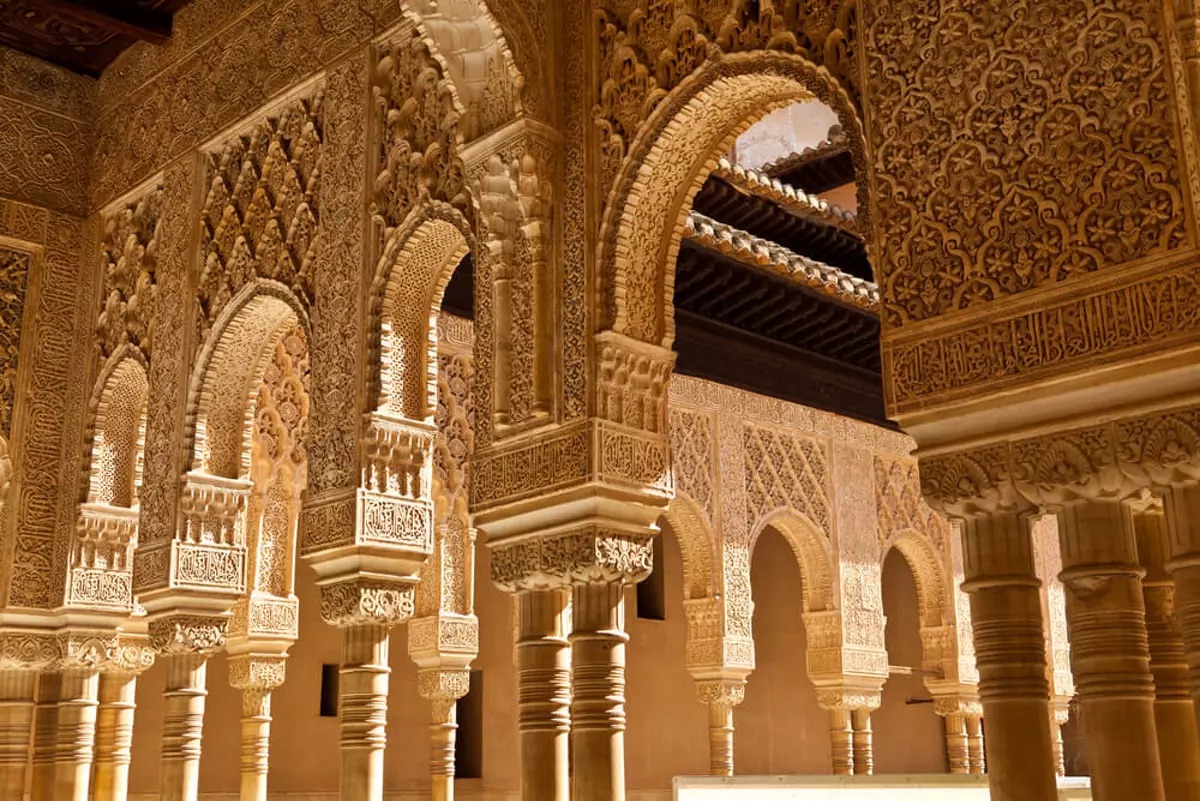 Alhambra – kiệt tác nghệ thuật Tây Ban Nha
