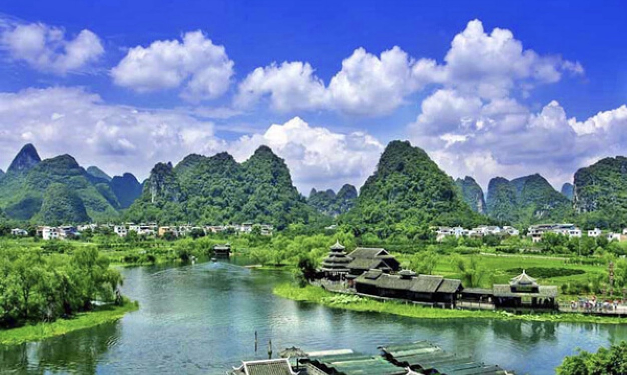 Cảnh quan thiên nhiên và khí hậu mát mẻ tại Nam Ninh