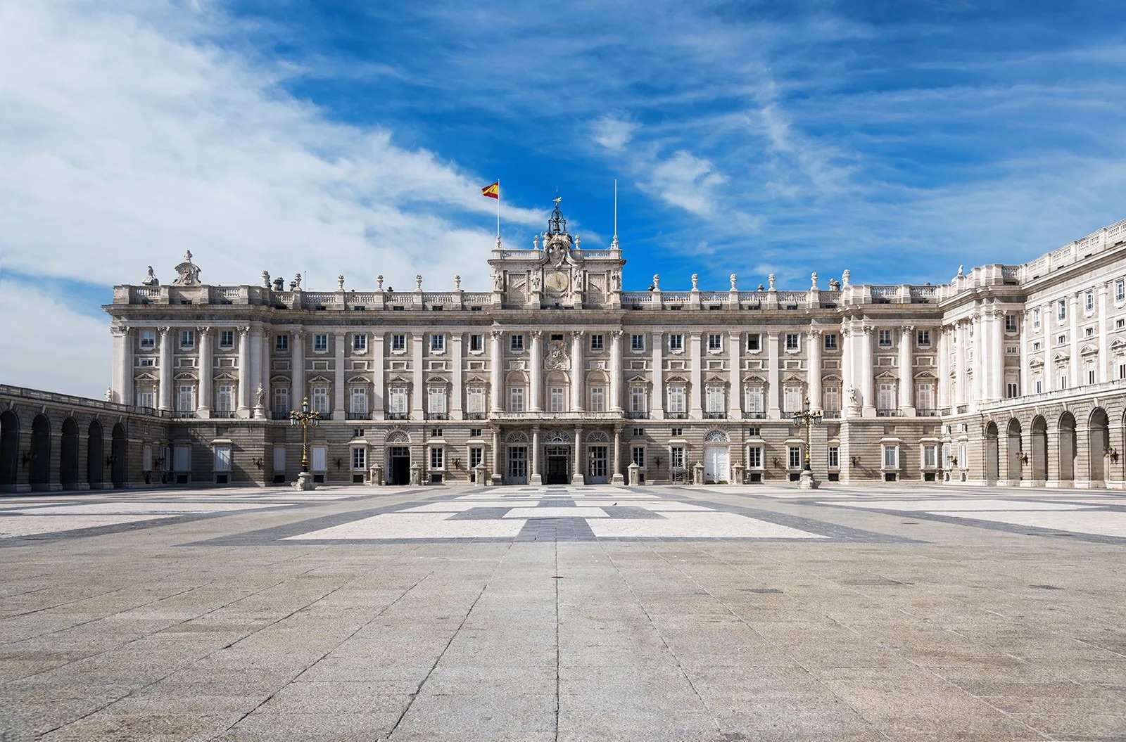 Royal Palace – biểu tượng hoàng gia Tây Ban Nha