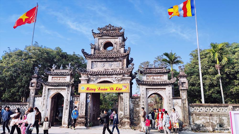 Chùa Chuông – điểm du lịch tâm linh Phố Hiến