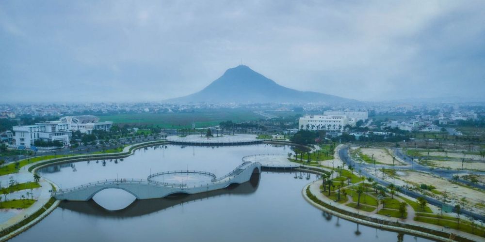 Hồ điều hòa Hồ Sơn