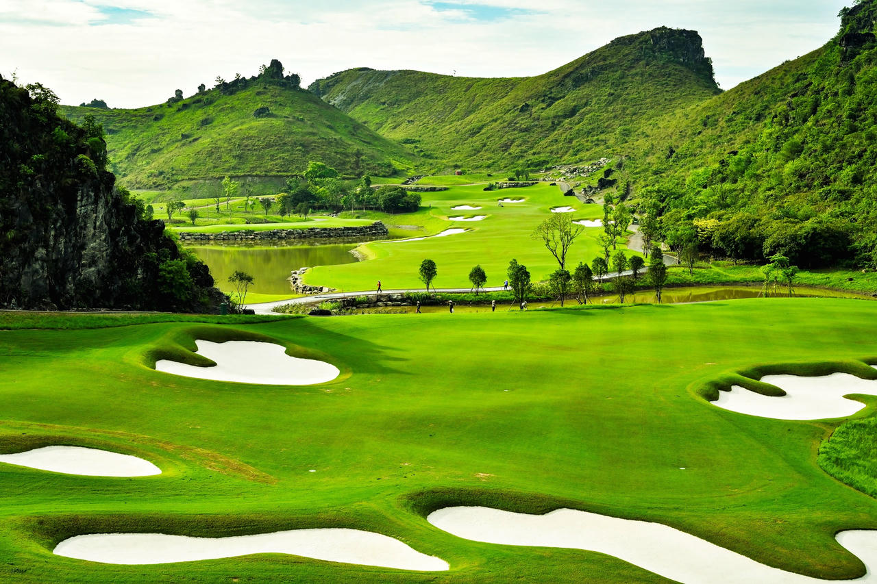 Sân golf Thiên Đường Legend Valley Country