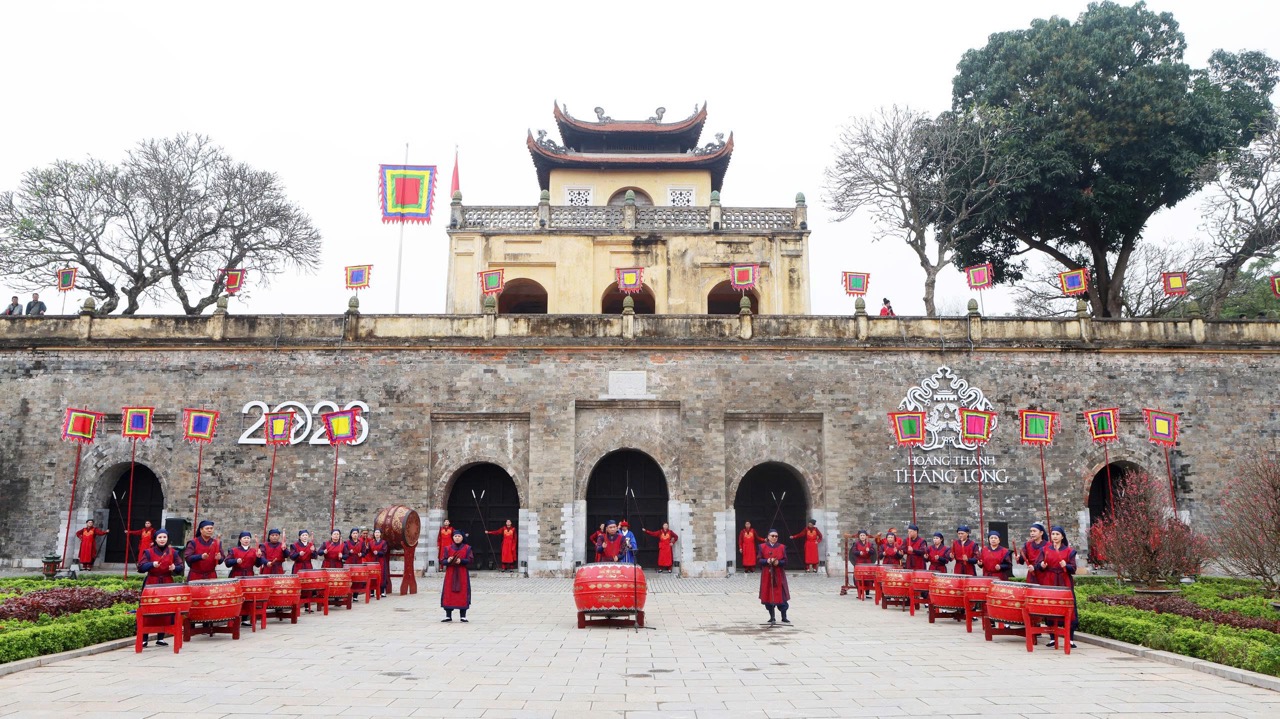 Cổng Đoan Môn trong không gian Tết cung đình Thăng Long