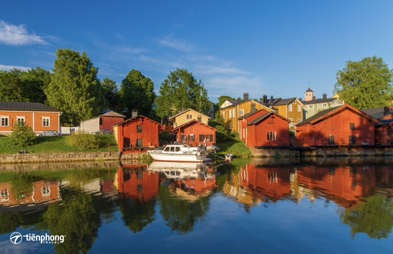 Những ngôi nhà gỗ đỏ thơ mộng tại Porvoo