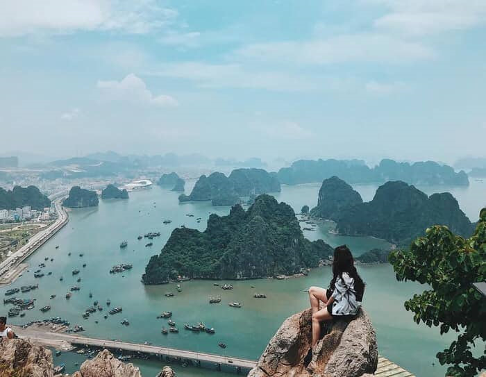 Điểm check in vịnh Hạ Long mà du khách không thể bỏ qua 