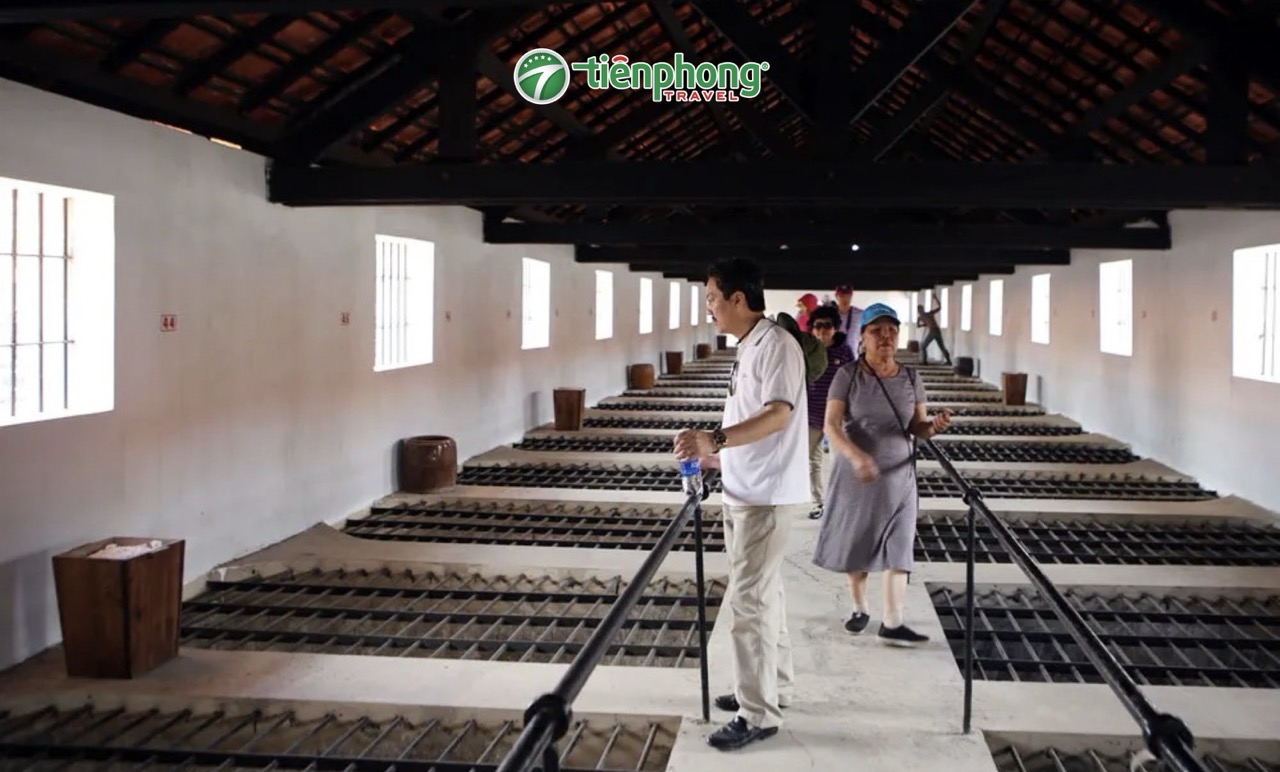Trại giam Phú Tường