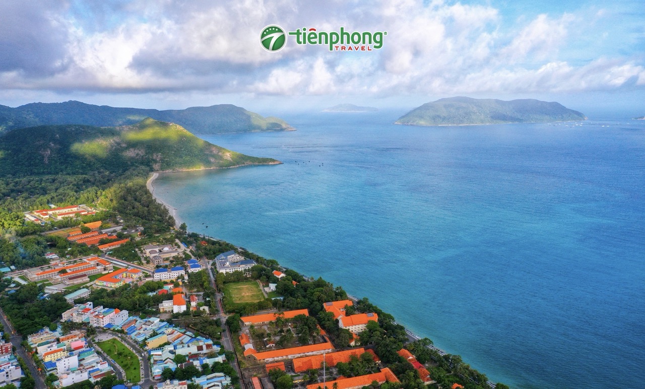 Côn Đảo nhìn từ trên cao