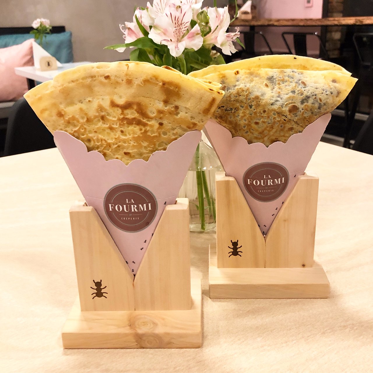 Bánh Crepe bạn nhất định phải thử khi có cơ hội du lịch Nước Pháp