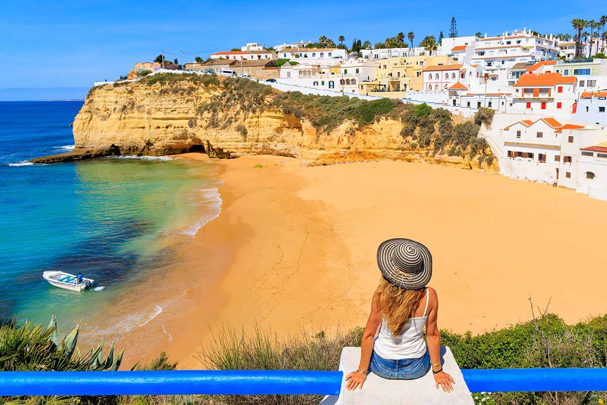 Bờ biển Algarve