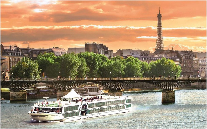 Du thuyền sông Seine – ngắm Paris thơ mộng