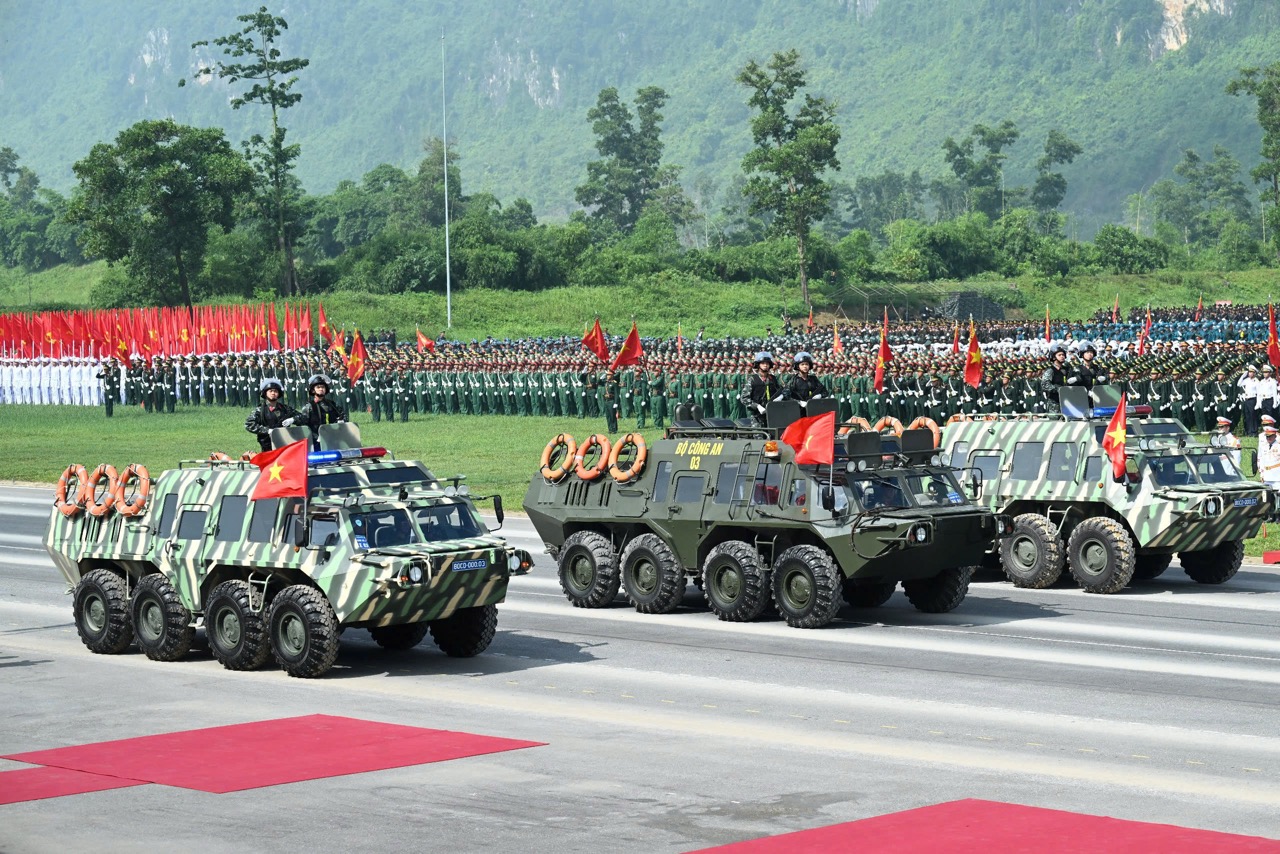 Khối vũ trang A80 (Ảnh sưu tầm)