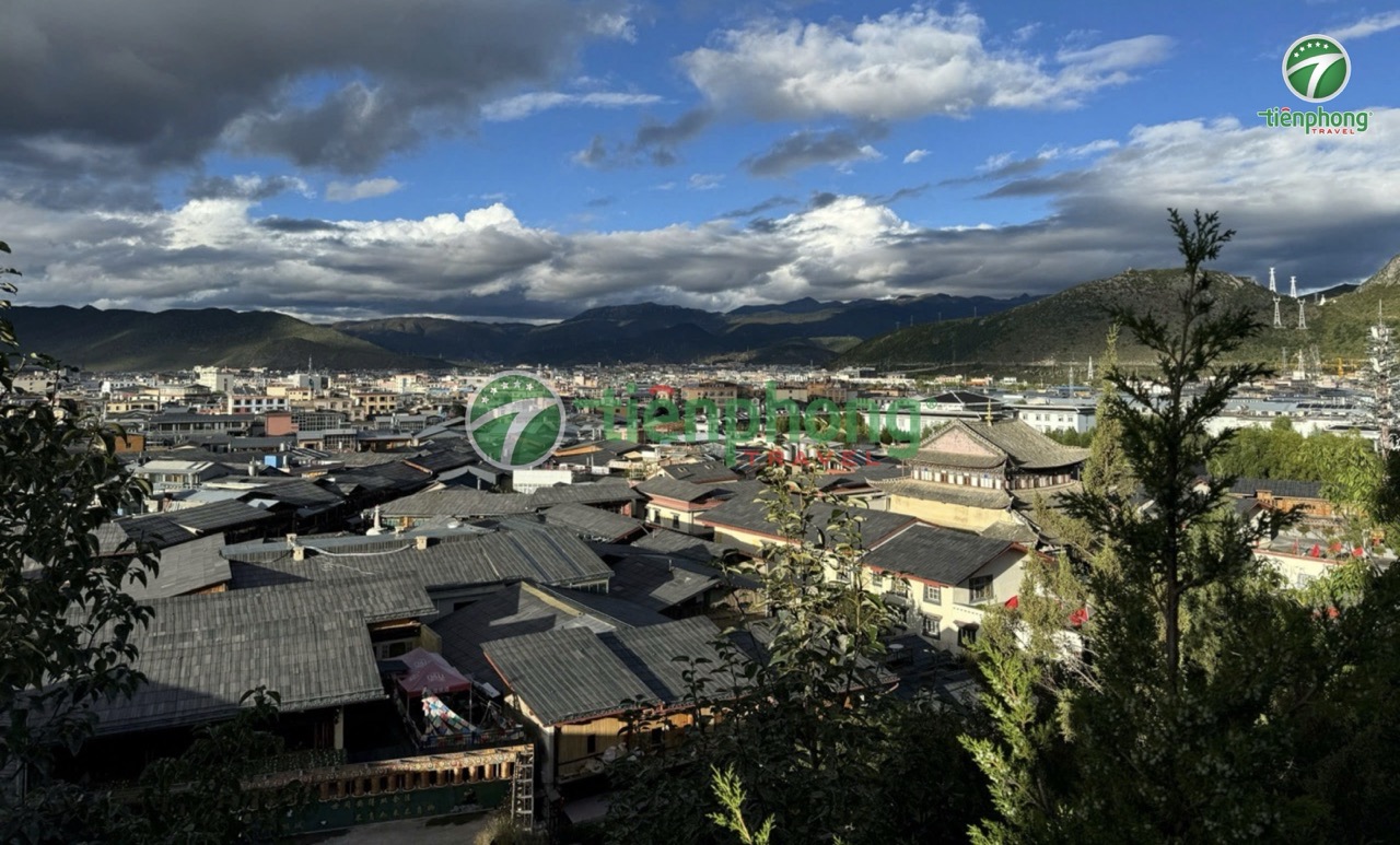 Lệ Giang Cổ Trấn