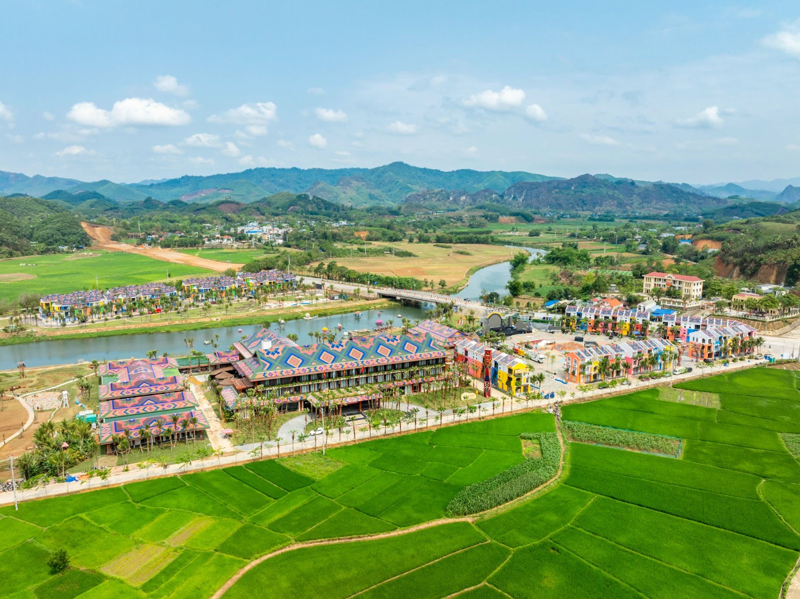 Quần thể khu Flamingo Heritage Onsen & Resort
