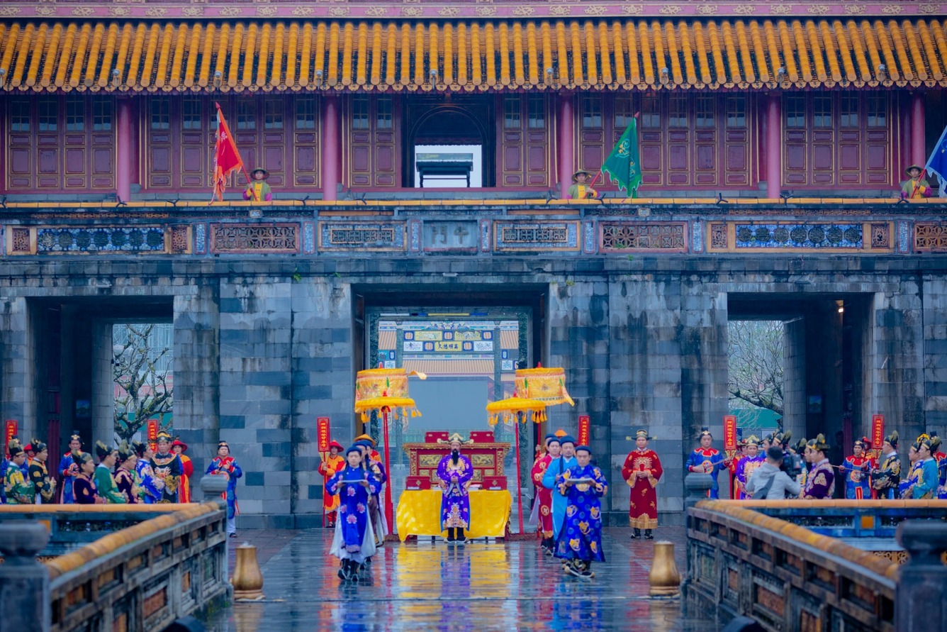 Trải nghiệm không khí Tết cổ truyền ở Huế
