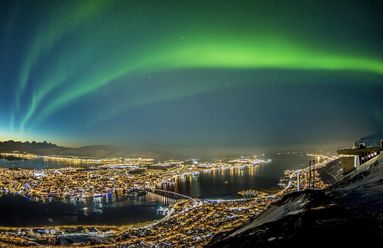 Tromsø - thành khố của ánh sáng vĩnh cửu