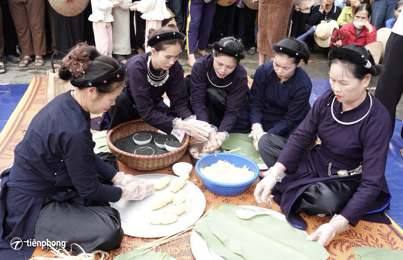 Quá trình làm bánh chưng đen