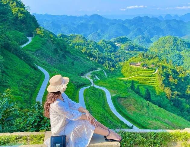 oàn cảnh thung lũng nhìn từ Cổng trời Quản Bạ, Hà Giang
