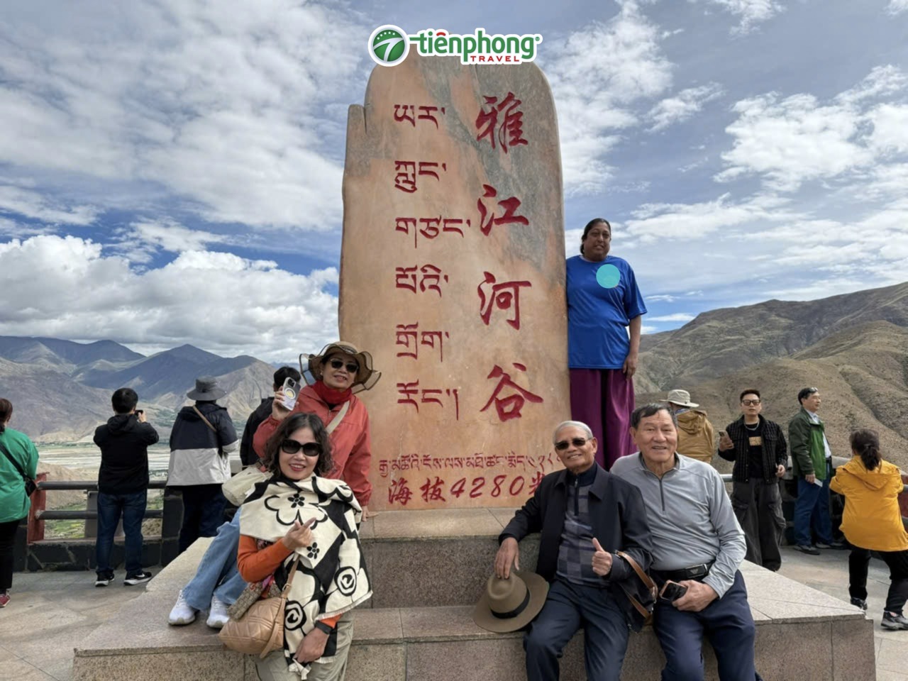 Hồ Yamdrok Tây Tạng