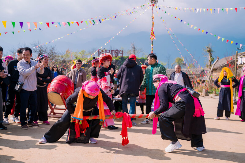 Không gian văn hóa Bản Mây dưới chân Fansipan trong những ngày đầu xuân