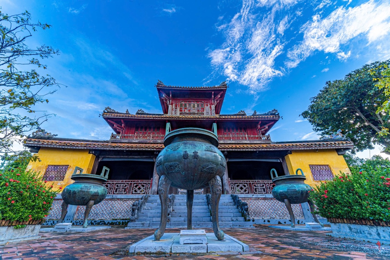 Hiển Lâm Các trong Đại Nội Huế