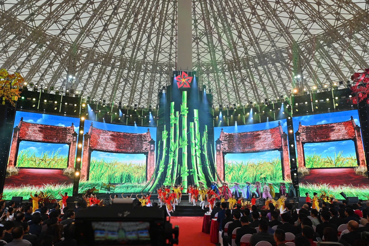 Những tiết mục sôi động tại Hội chợ mùa xuân 2026