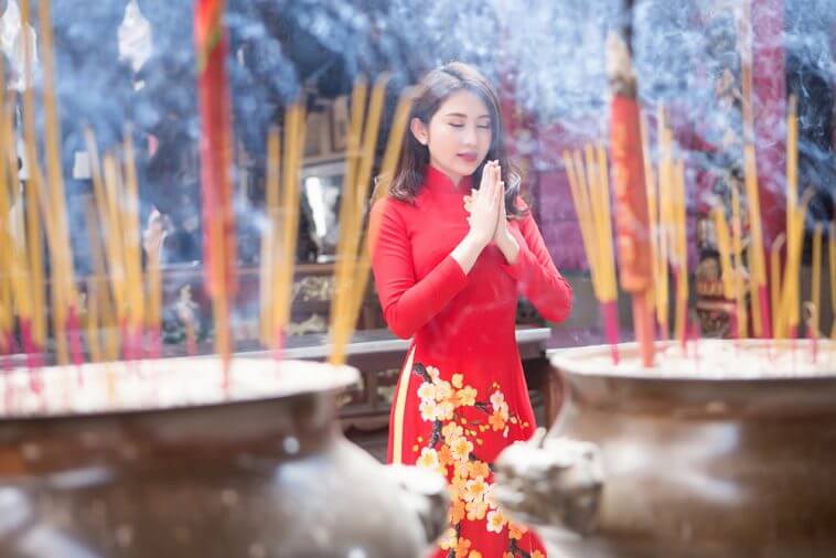 Du lịch tâm linh kết hợp du xuân đầu năm