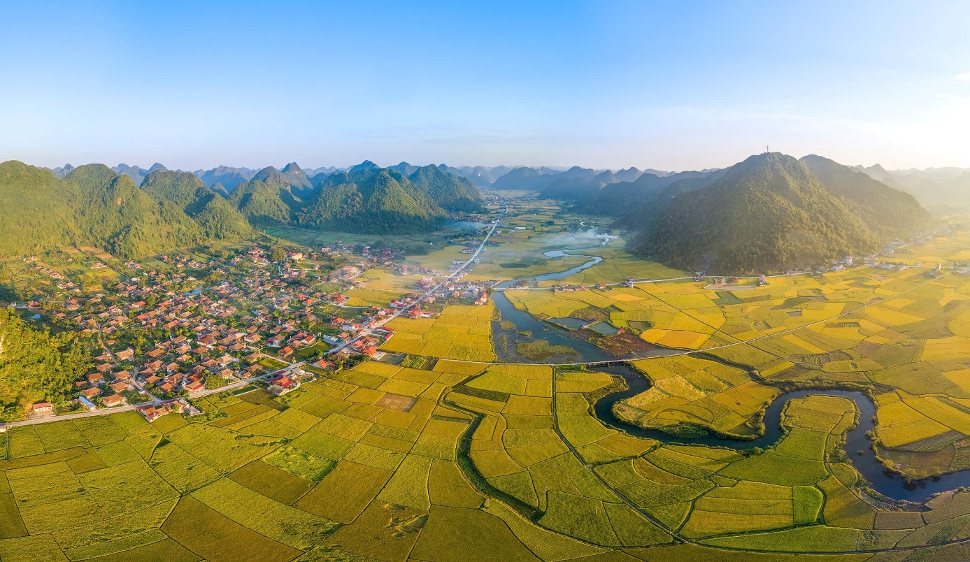 Hình ảnh làng du lịch Quỳnh Sơn từ trên cao