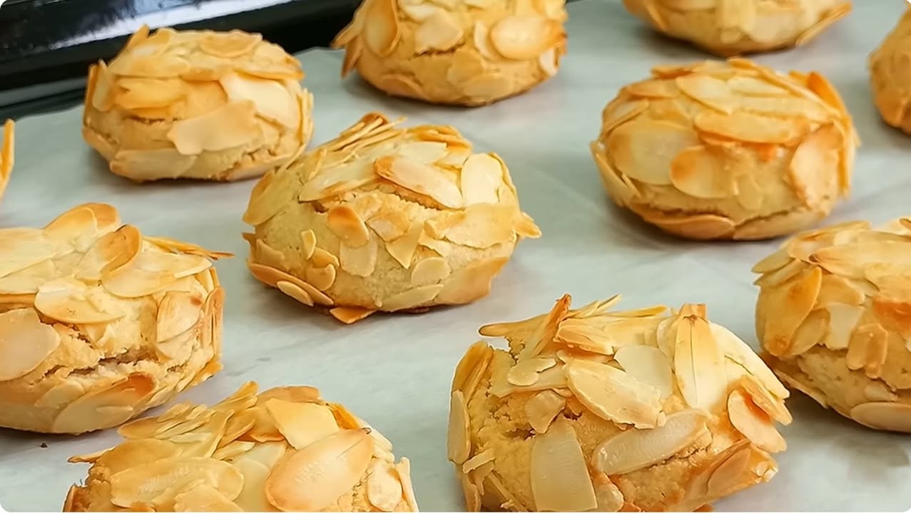 Bánh hạnh nhân