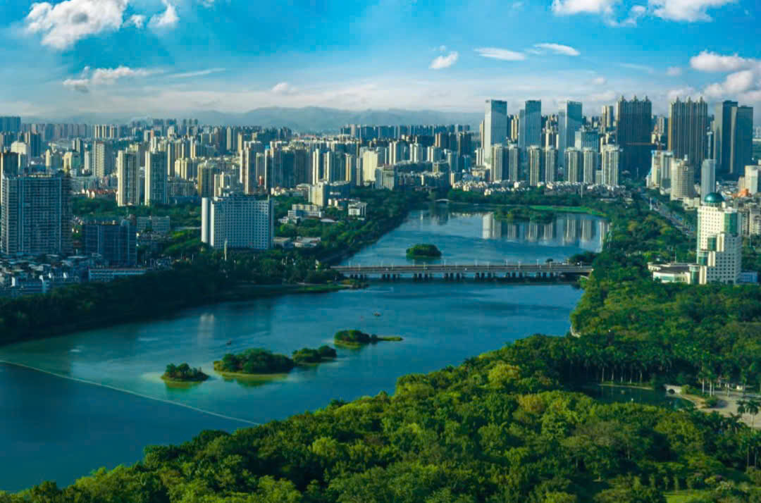 Toàn cảnh thành phố Nam Ninh ngập tràn cây xanh