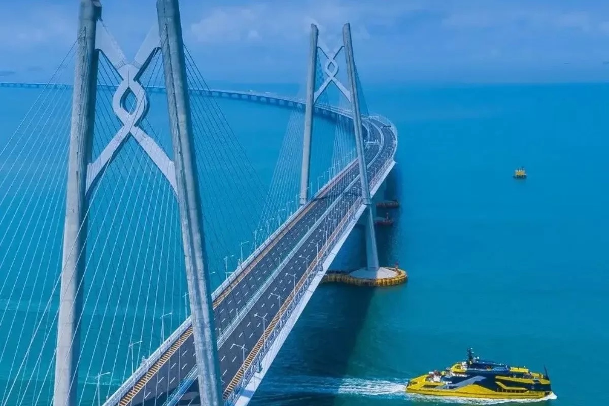 Cây cầu vượt biển dài nhất thế giới