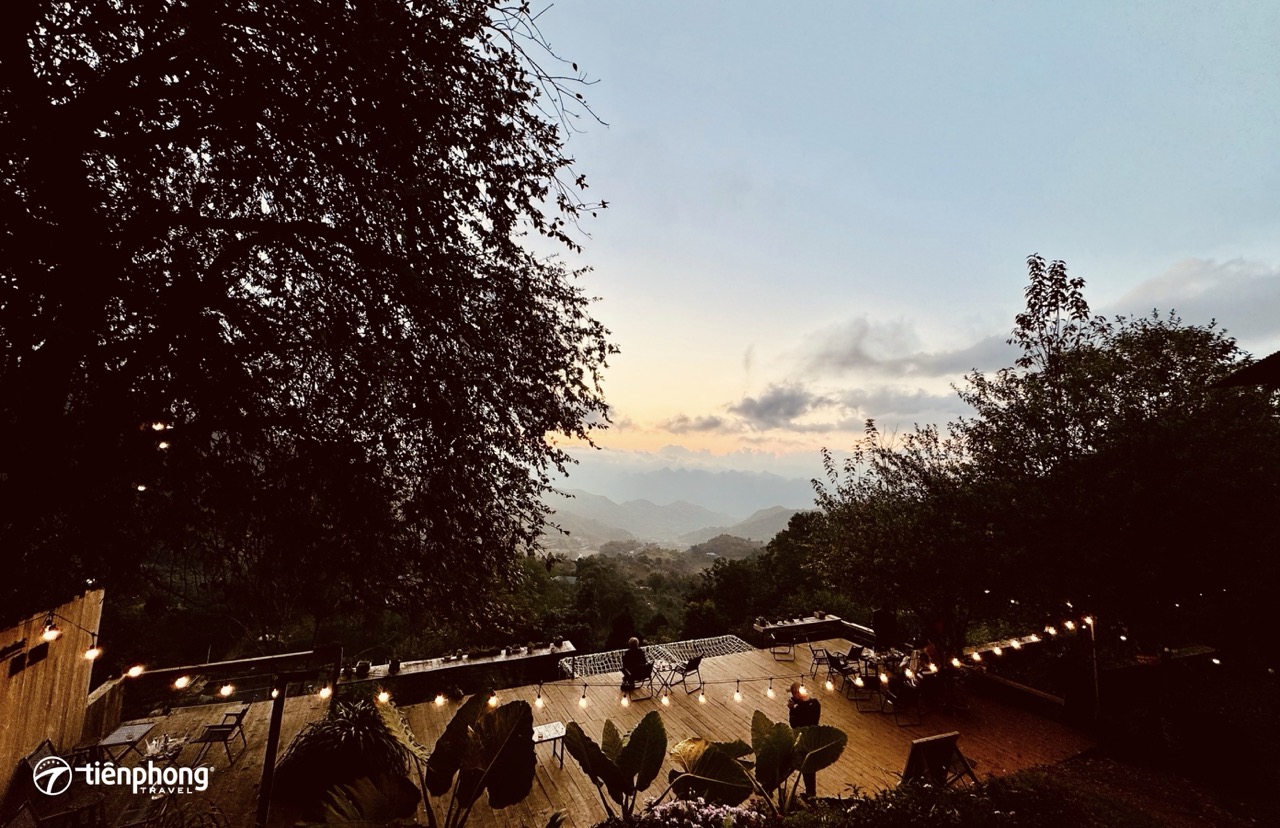 Thưởng thức hoàng hôn cực chill ở Sin Suối Hồ