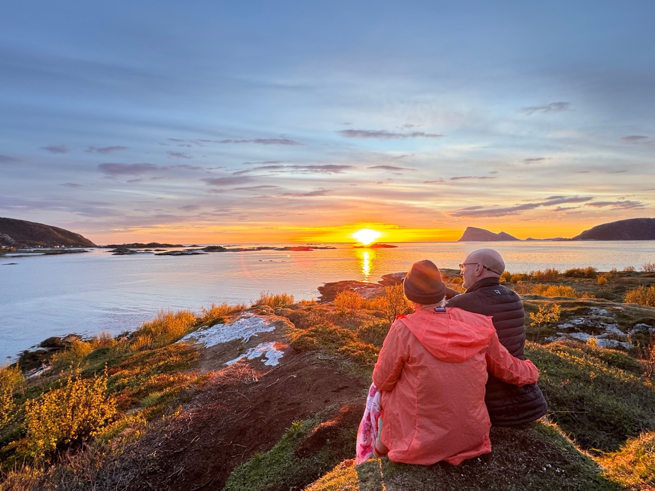 Người dân Sommarøy tận hưởng ánh sáng lúc nửa đêm