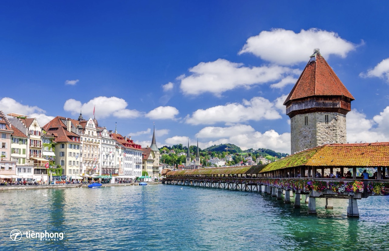 Vẻ đẹp thanh bình của hồ Lucerne