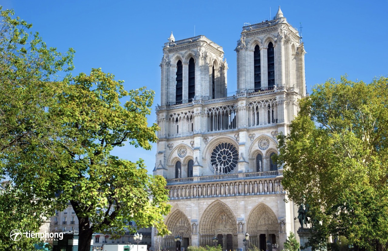 Nhà thờ Đức Bà Paris - Biểu tượng văn hóa Pháp