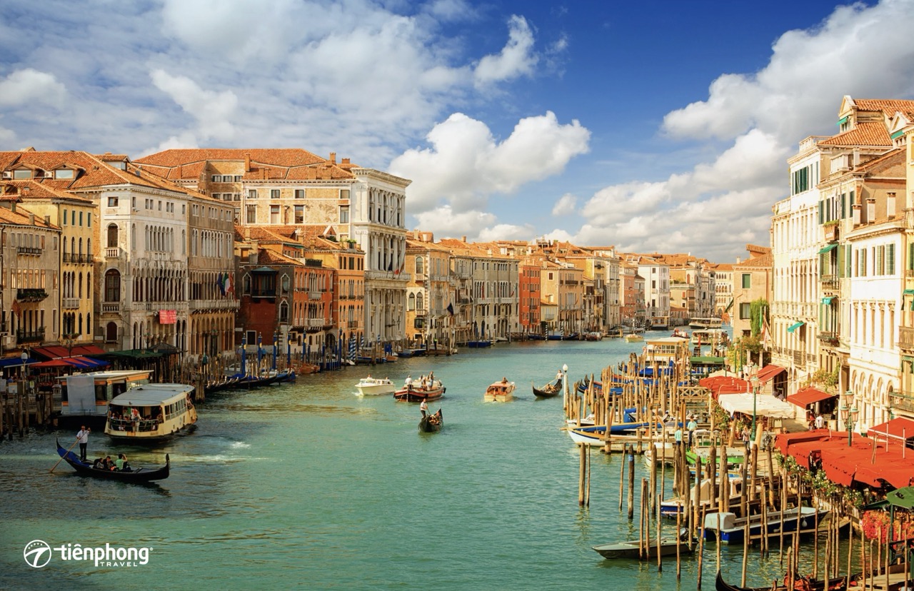 Lãng mạn trên dòng kênh Venice