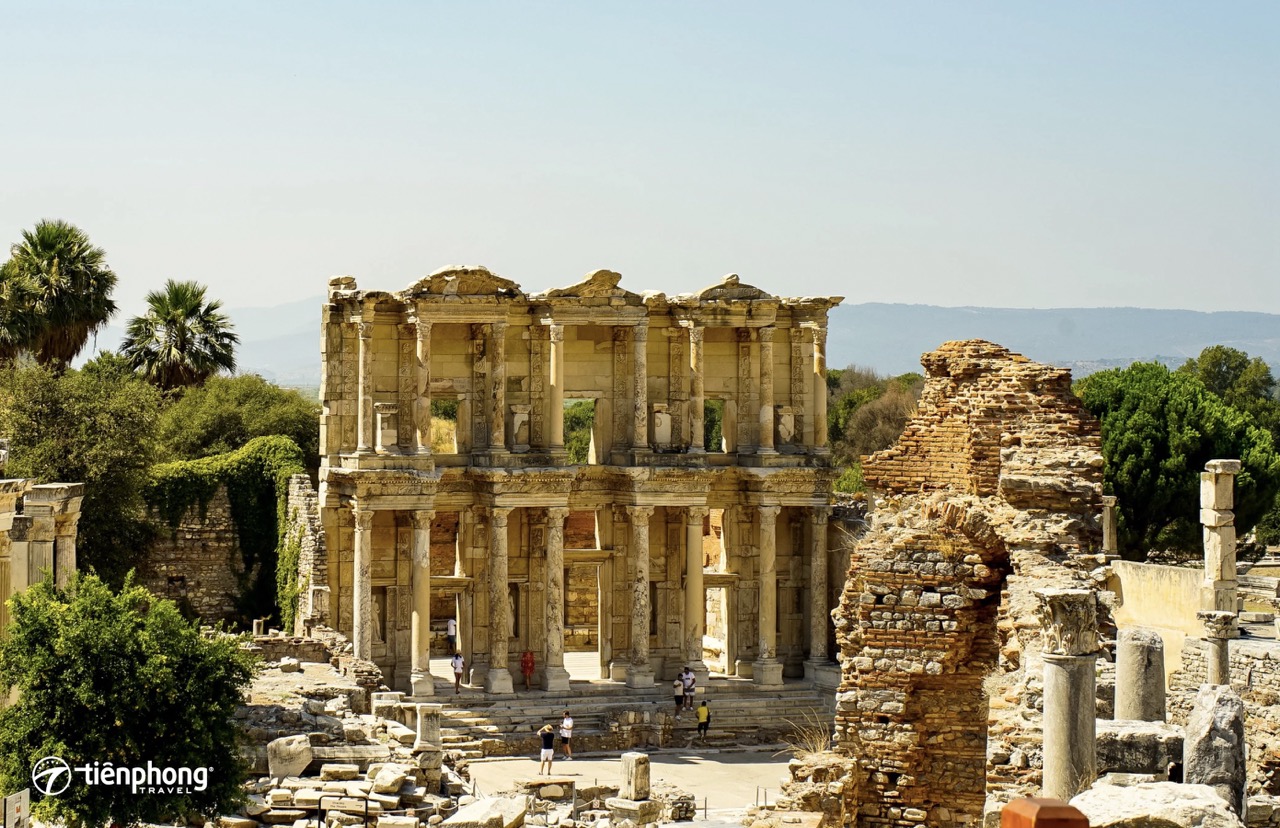 Sự vĩ đại của Thư viện Celsus tại Ephesus