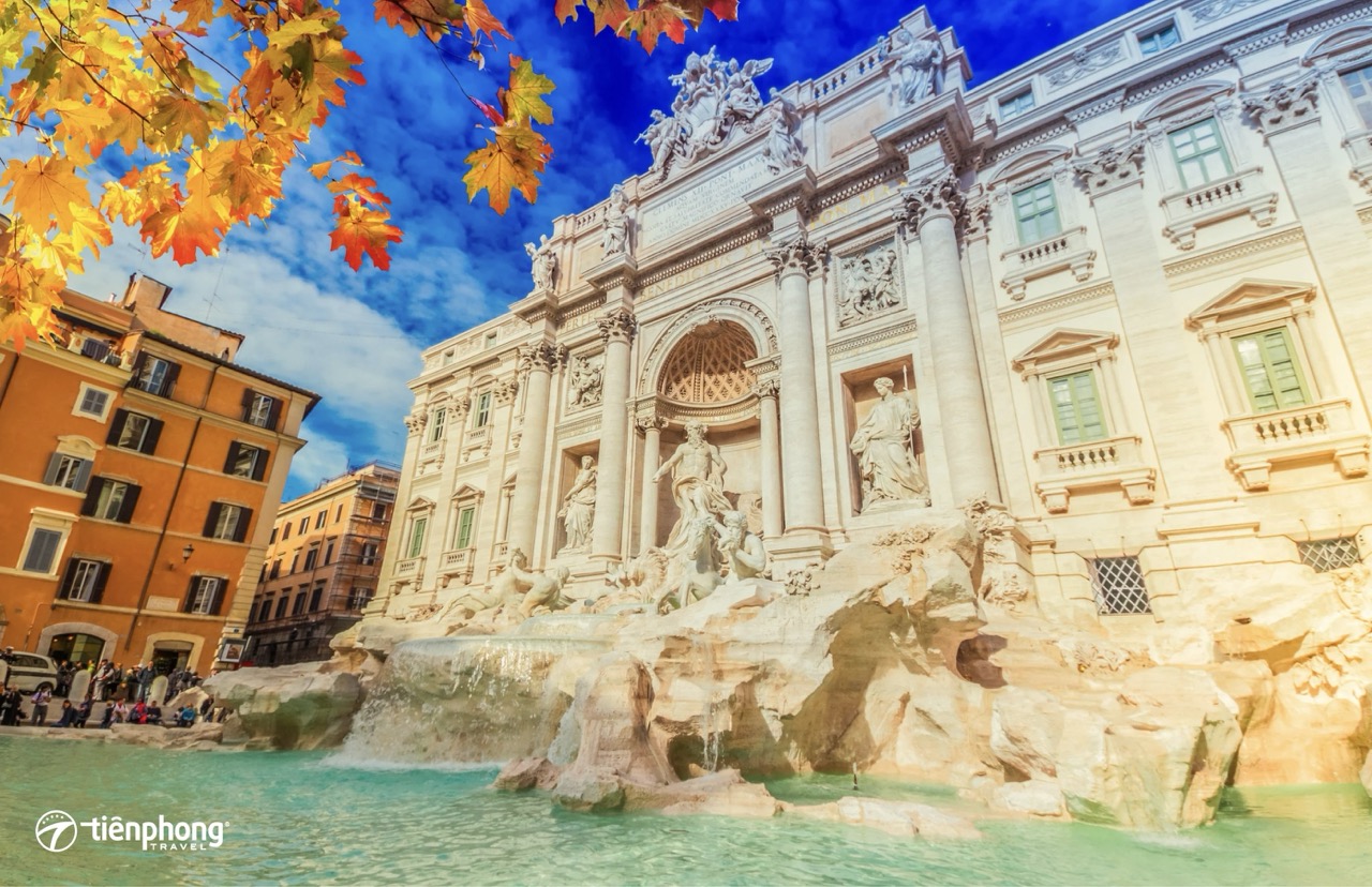 Đài phun nước Trevi huyền thoại