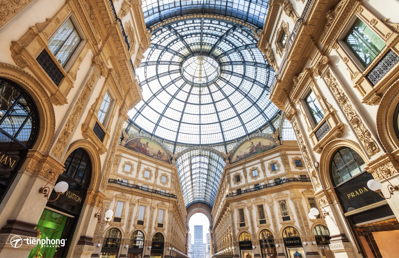 Sự lộng lẫy bên trong Galleria Vittorio Emanuele II