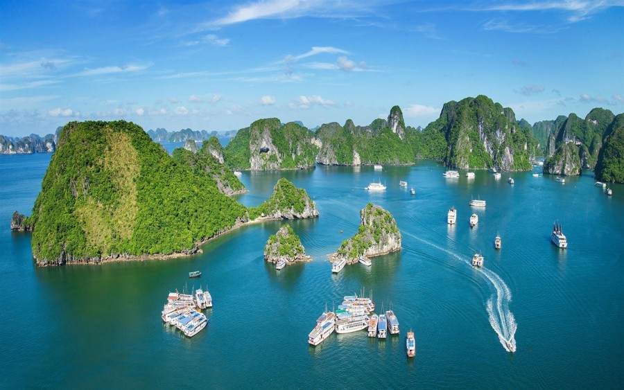 Du thuyền Hạ Long 4 sao khác gì 5 sao? Nên chọn loại nào?