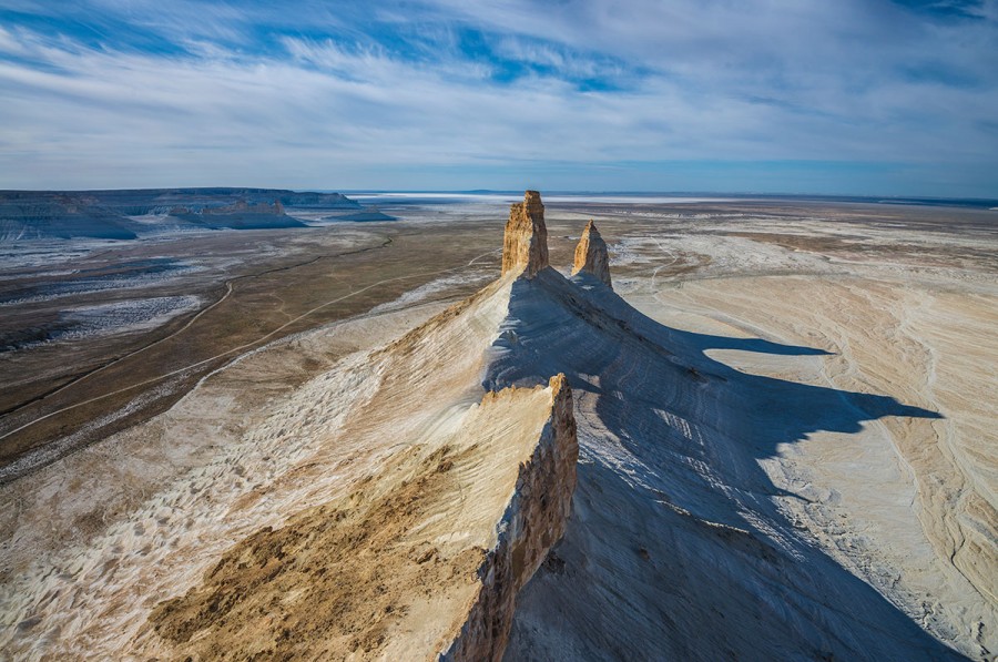 Bozzhyra Kazakhstan - Cảnh quan ngoài hành tinh đẹp nhất Trung Á