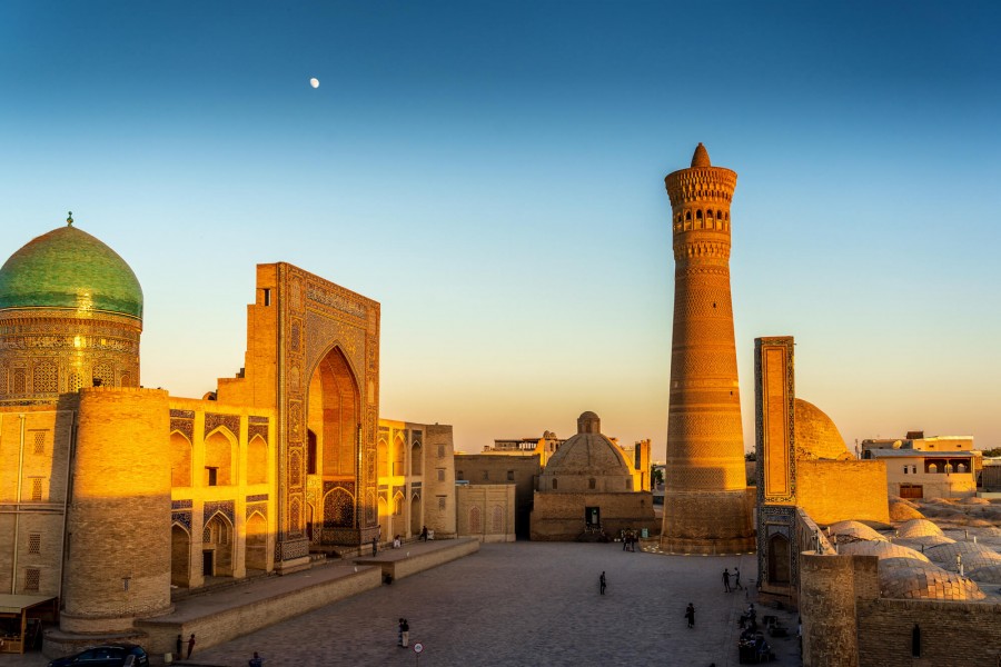 Bukhara: Thành Phố 2.300 Năm Tuổi Từng Sánh Ngang Baghdad