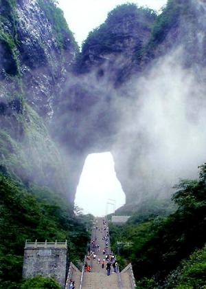 Du lịch Trương Gia Giới Thiên Môn Sơn - 999 nấc thang lên thiên đường