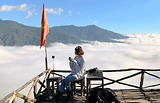 Tà Xùa Mùa Săn Mây 2025 - Hành Trình Chạm Vào Biển Trời Bồng Bềnh Giữa Đại Ngàn Tây Bắc